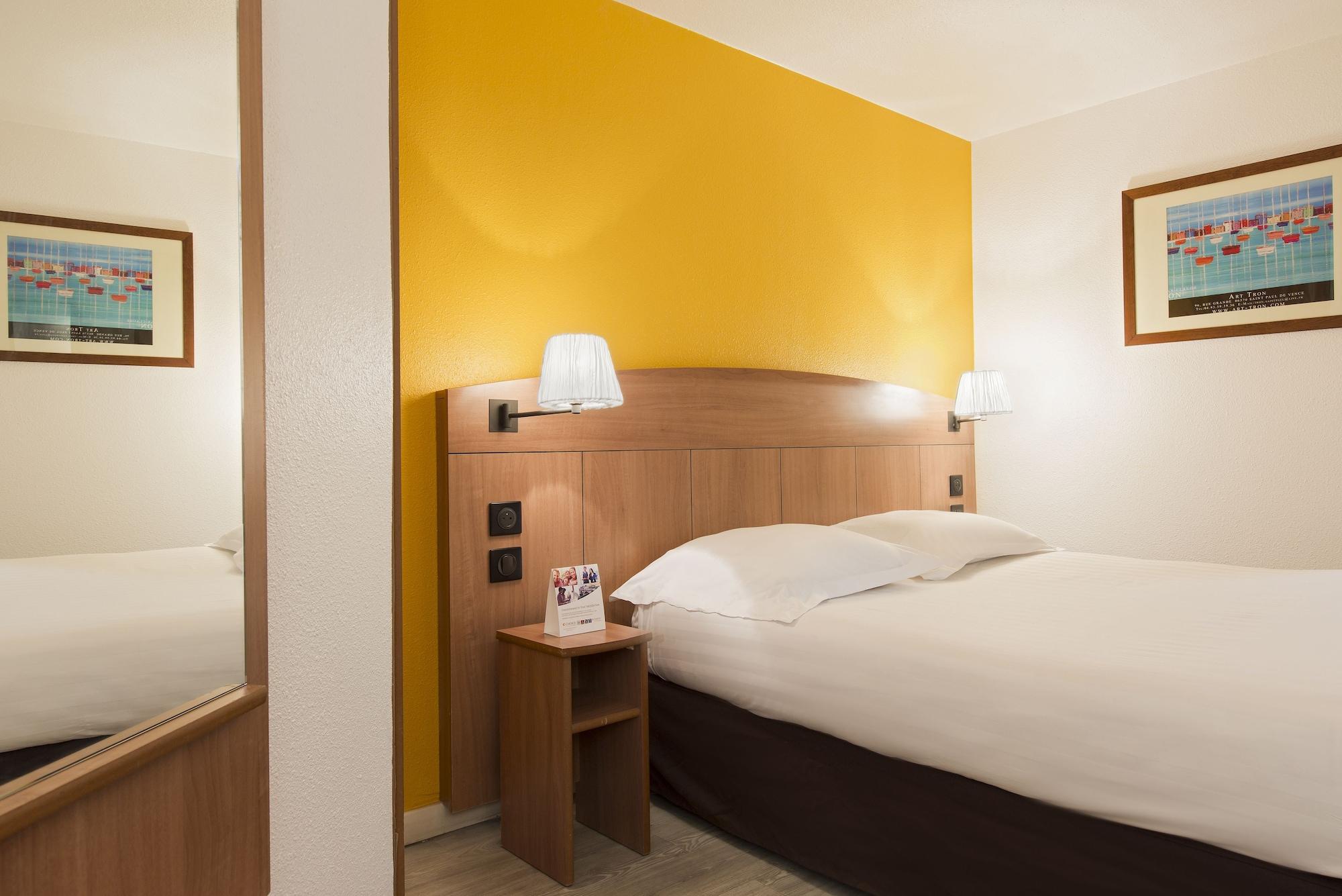 Comfort Hotel Grenoble Мейлан Екстер'єр фото