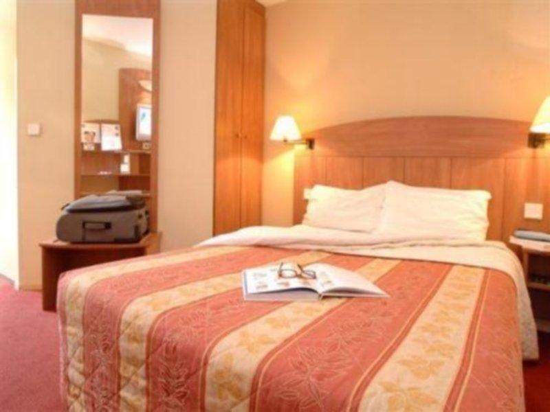 Comfort Hotel Grenoble Мейлан Екстер'єр фото