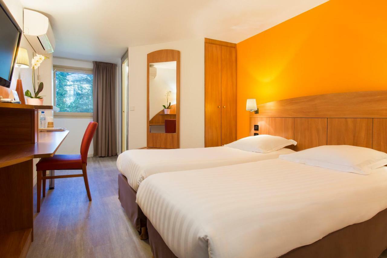 Comfort Hotel Grenoble Мейлан Екстер'єр фото